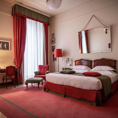 Grand Et De - The Leading Of The World Milan