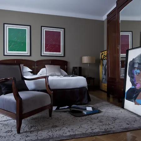 Grand Et De - The Leading Of The World 5*