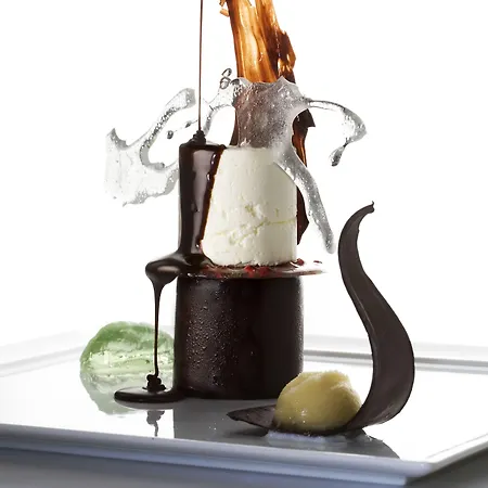 Grand Et De - The Leading Of The World Μιλάνο