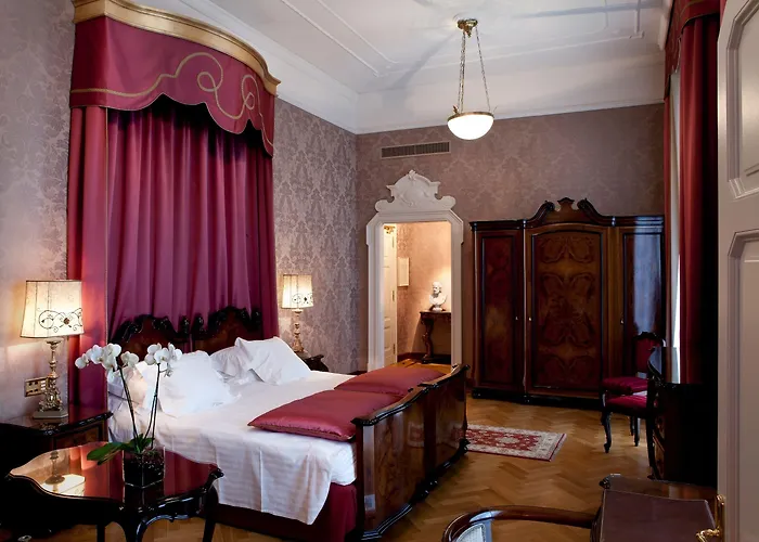 Grand Et De - The Leading Of The World 5*